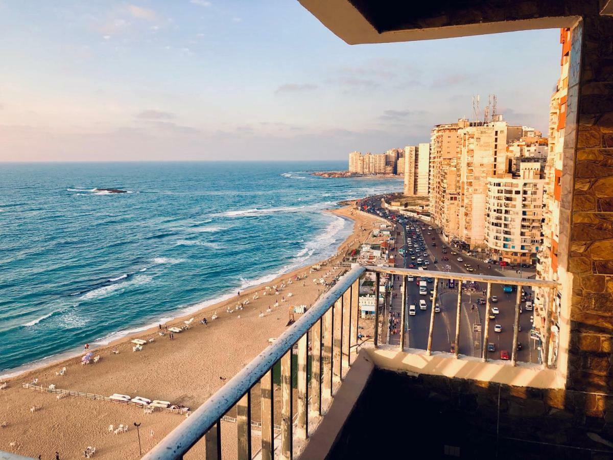 Toscanini Apartament اول صف مباشره Alexandrië Buitenkant foto