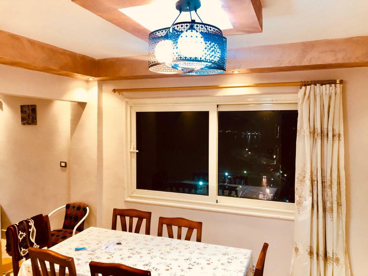 Toscanini Apartament اول صف مباشره Alexandrië Buitenkant foto
